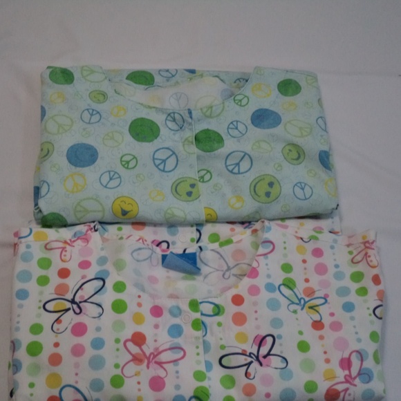 Scrub Jackets Bundle Of 2 Size L-XL - Picture 1 of 7
